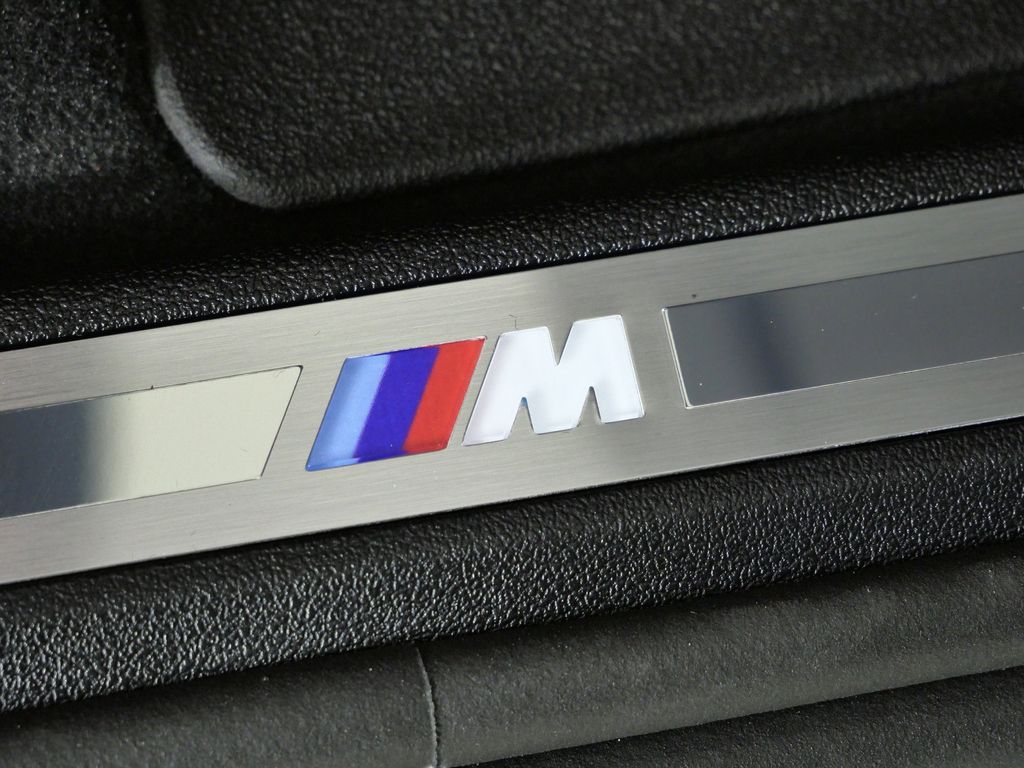 Thumbnail: 2026 BMW X5 - 23