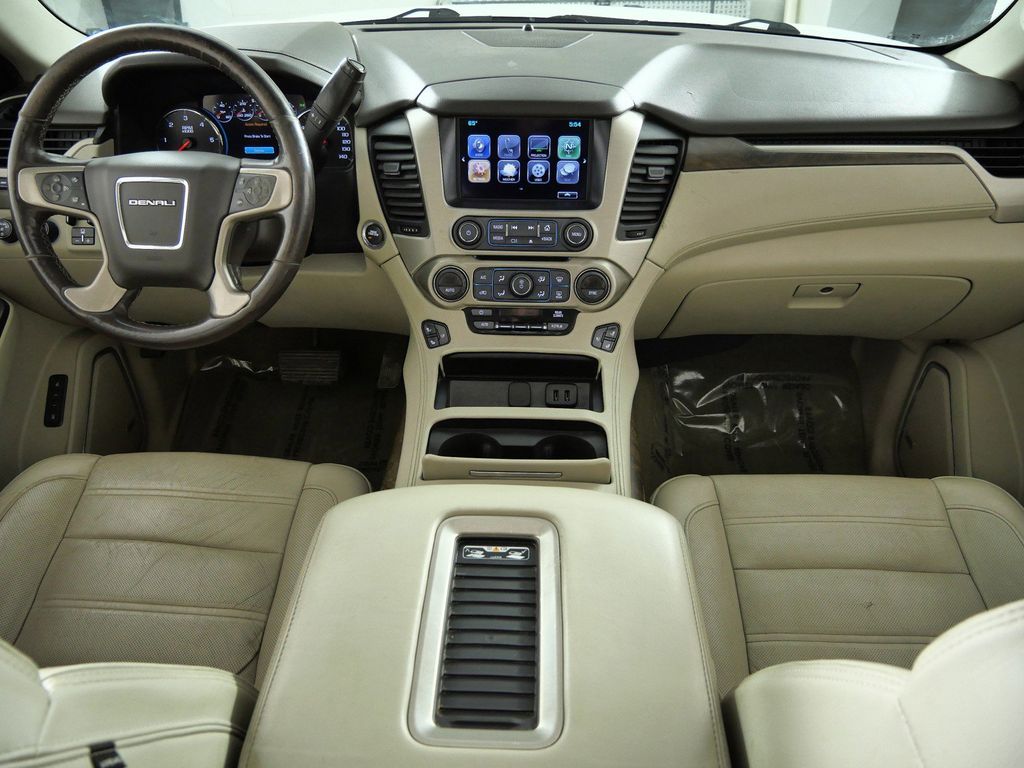 Thumbnail: 2018 GMC Yukon XL - 6