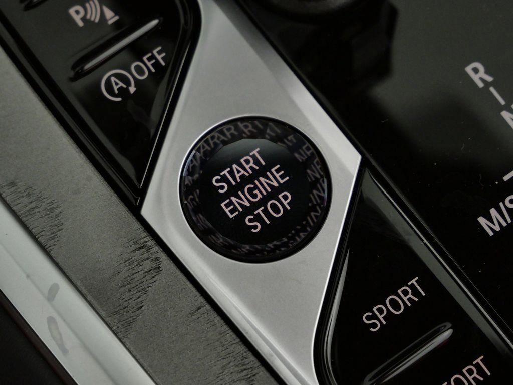 Thumbnail: 2026 BMW 8 Series - 46