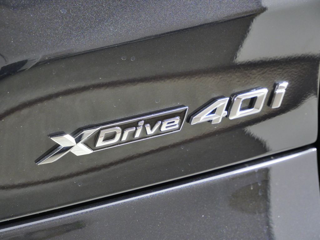 Thumbnail: 2026 BMW X5 - 12