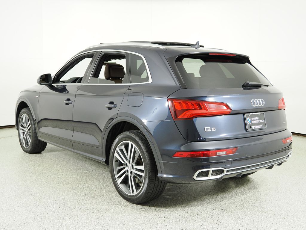 Thumbnail: 2020 Audi Q5 - 14