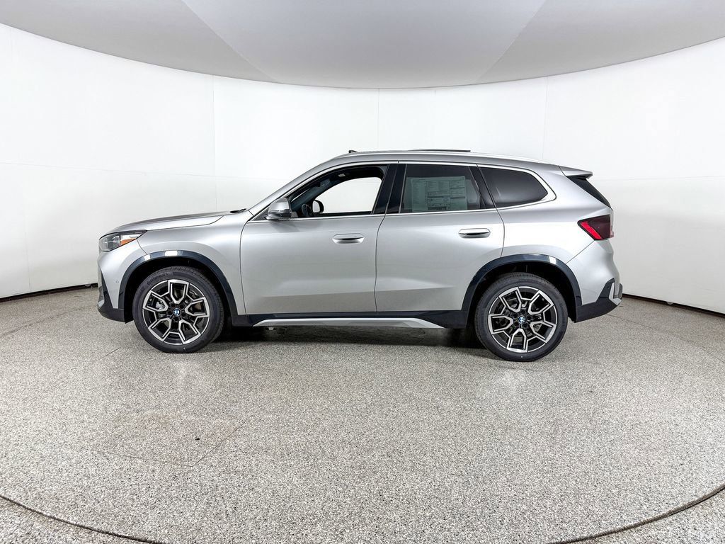 Thumbnail: 2025 BMW X1 - 12