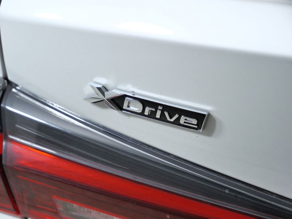 Thumbnail: 2025 BMW 4 Series - 16