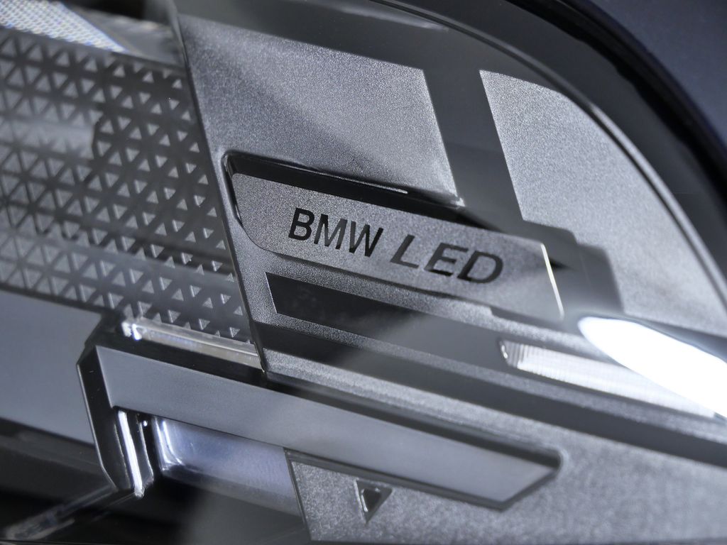 Thumbnail: 2026 BMW X5 - 4