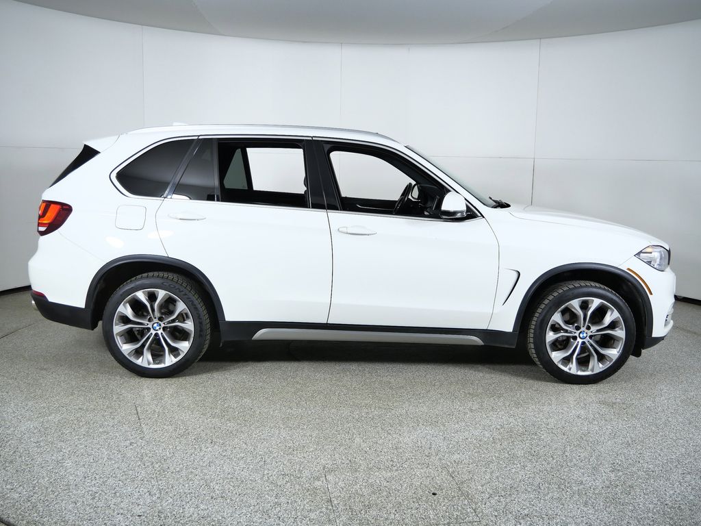 Thumbnail: 2017 BMW X5 - 9