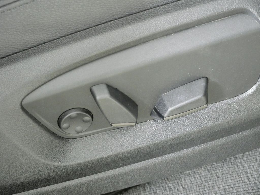 Thumbnail: 2017 BMW X5 - 22