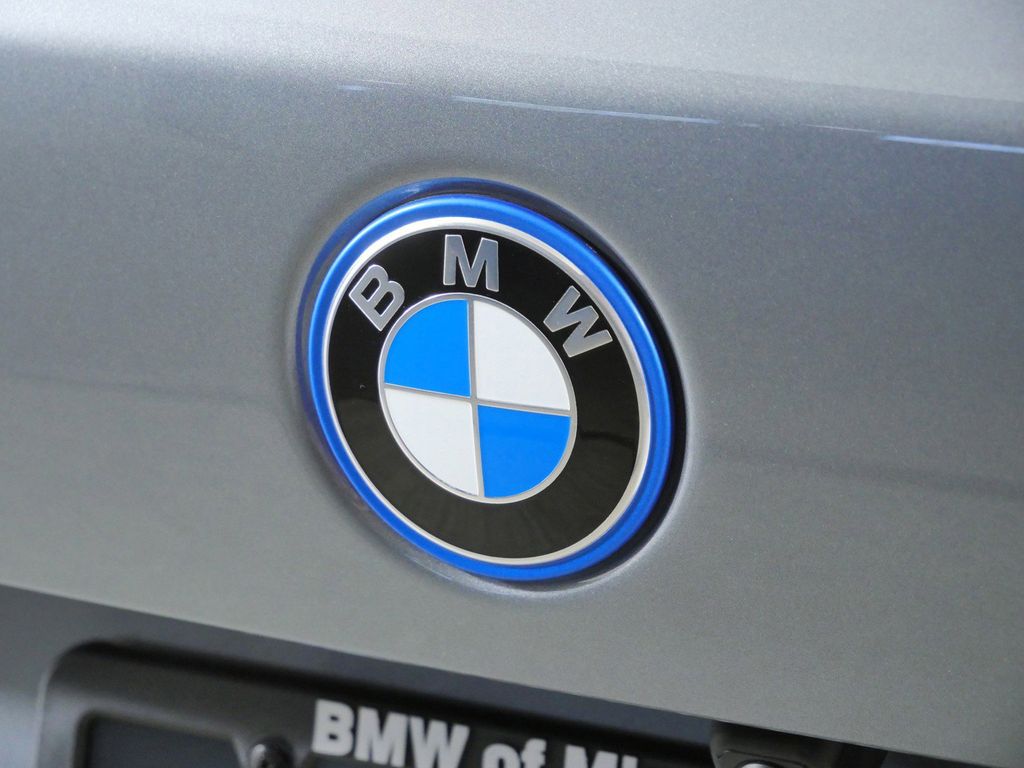 Thumbnail: 2026 BMW X5 - 11