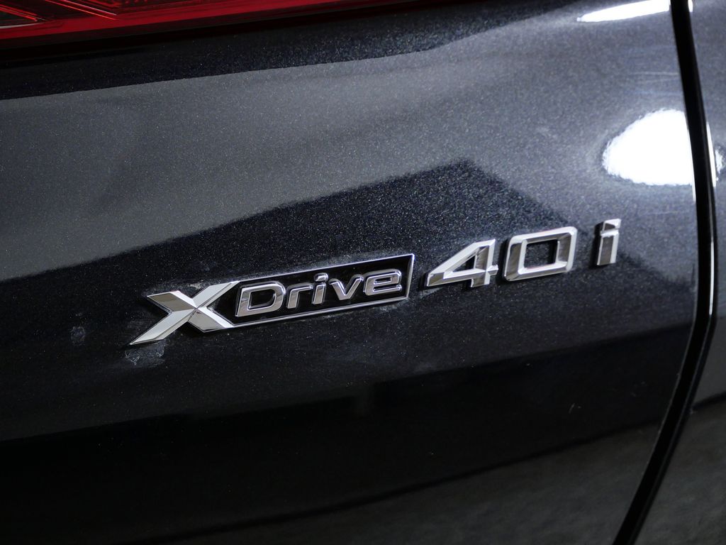 Thumbnail: 2026 BMW X6 - 12