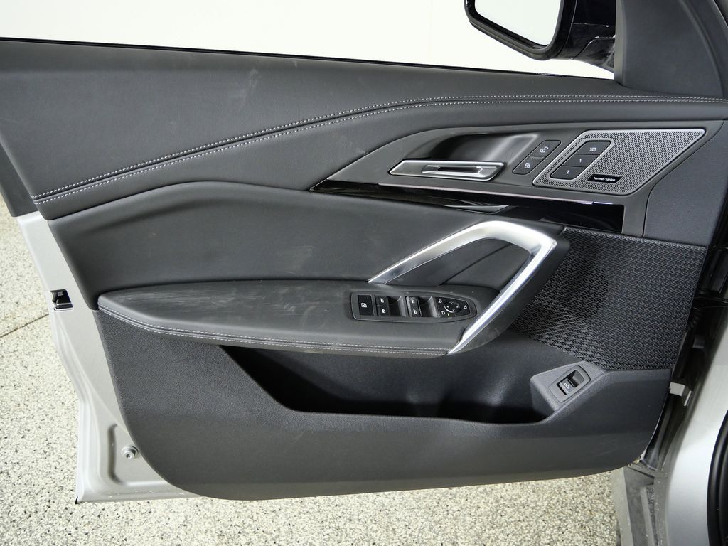 Thumbnail: 2026 BMW X1 - 31