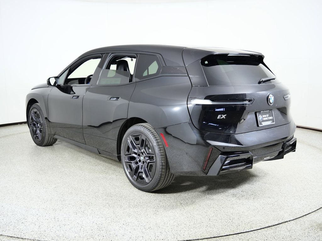 Thumbnail: 2026 BMW iX - 14