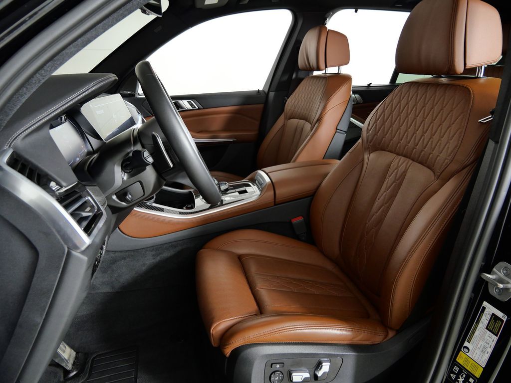 Thumbnail: 2023 BMW X5 - 40