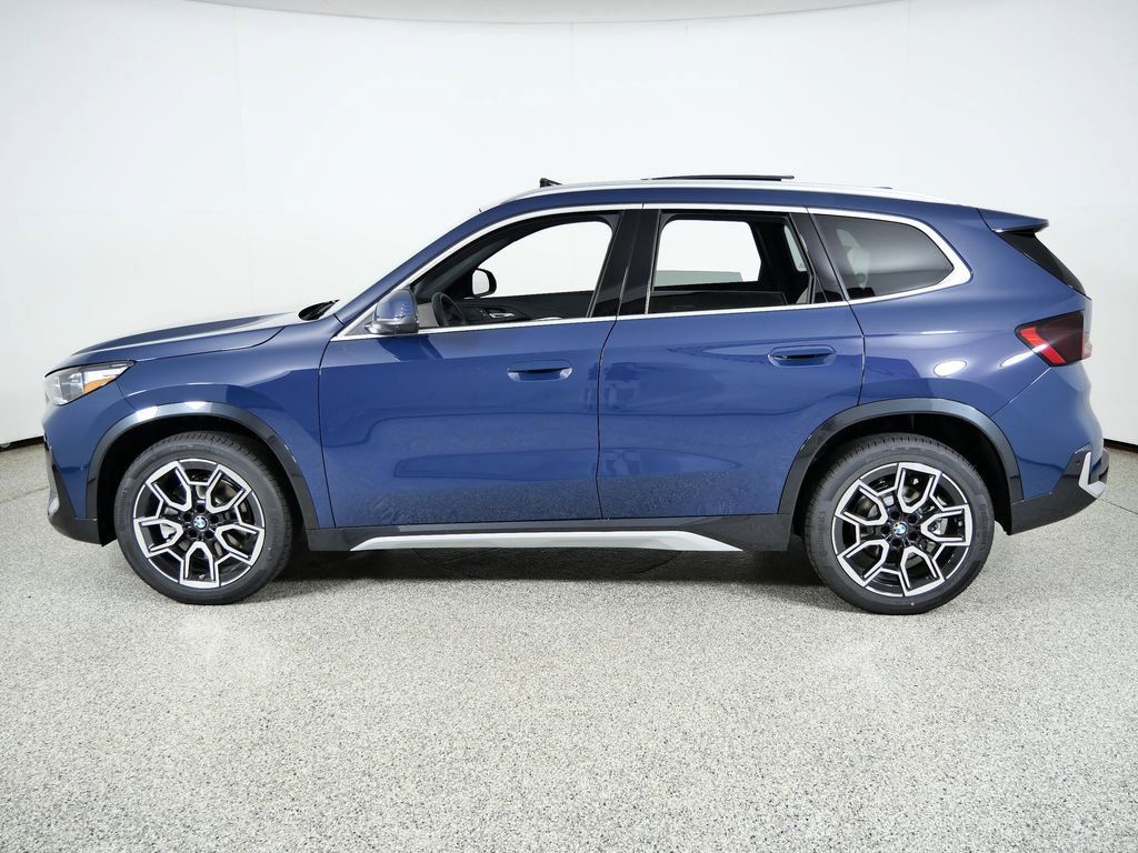 Thumbnail: 2026 BMW X1 - 17