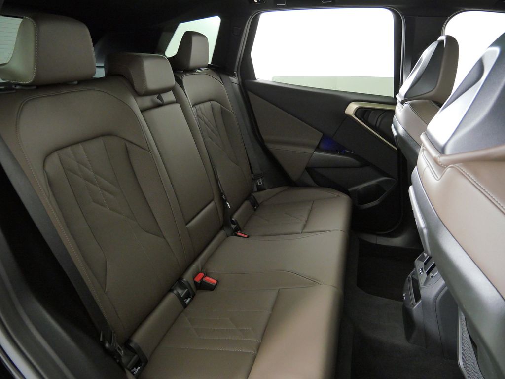 Thumbnail: 2025 BMW X3 - 31