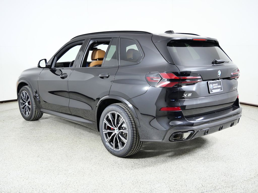 Thumbnail: 2026 BMW X5 - 14
