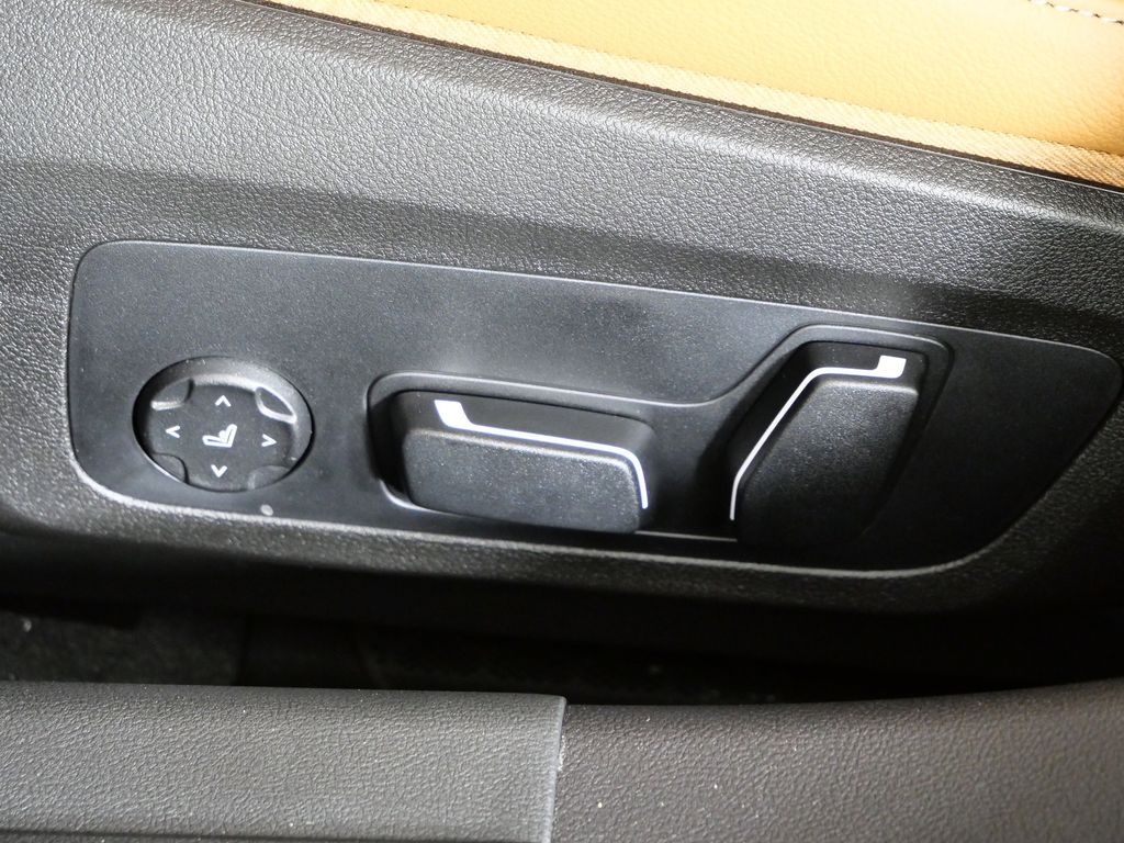 Thumbnail: 2026 BMW 3 Series - 37