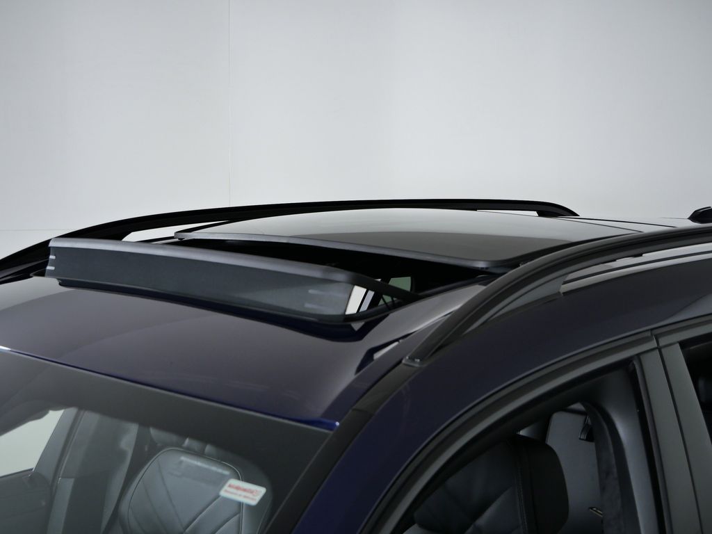 Thumbnail: 2026 BMW X7 - 18