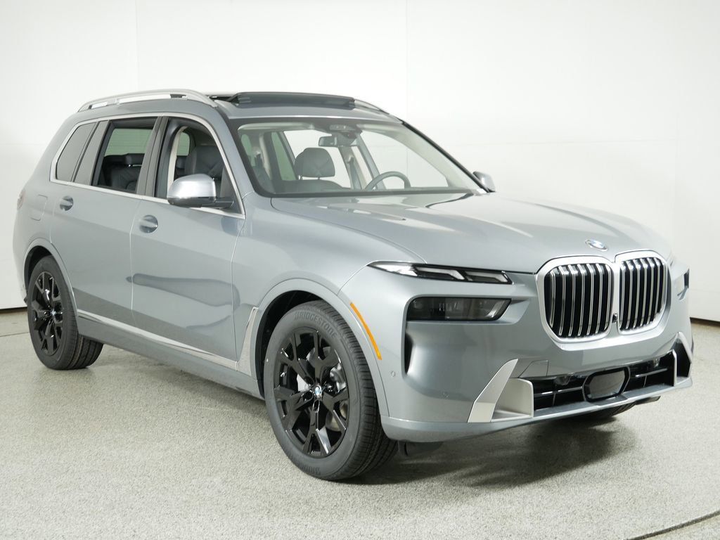 Thumbnail: 2026 BMW X7 - 4