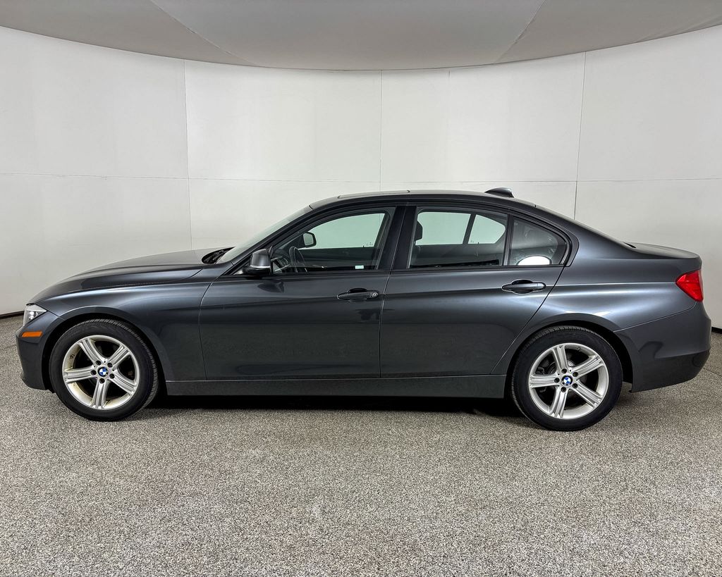 Thumbnail: 2015 BMW 3 Series - 6