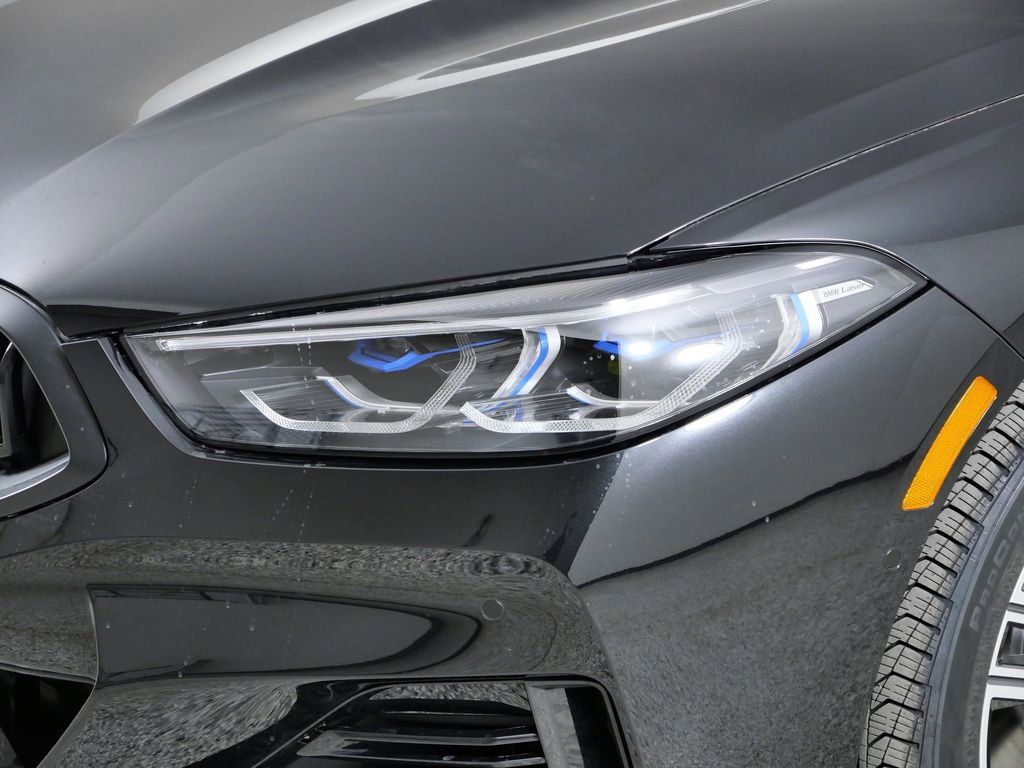 Thumbnail: 2026 BMW 8 Series - 5
