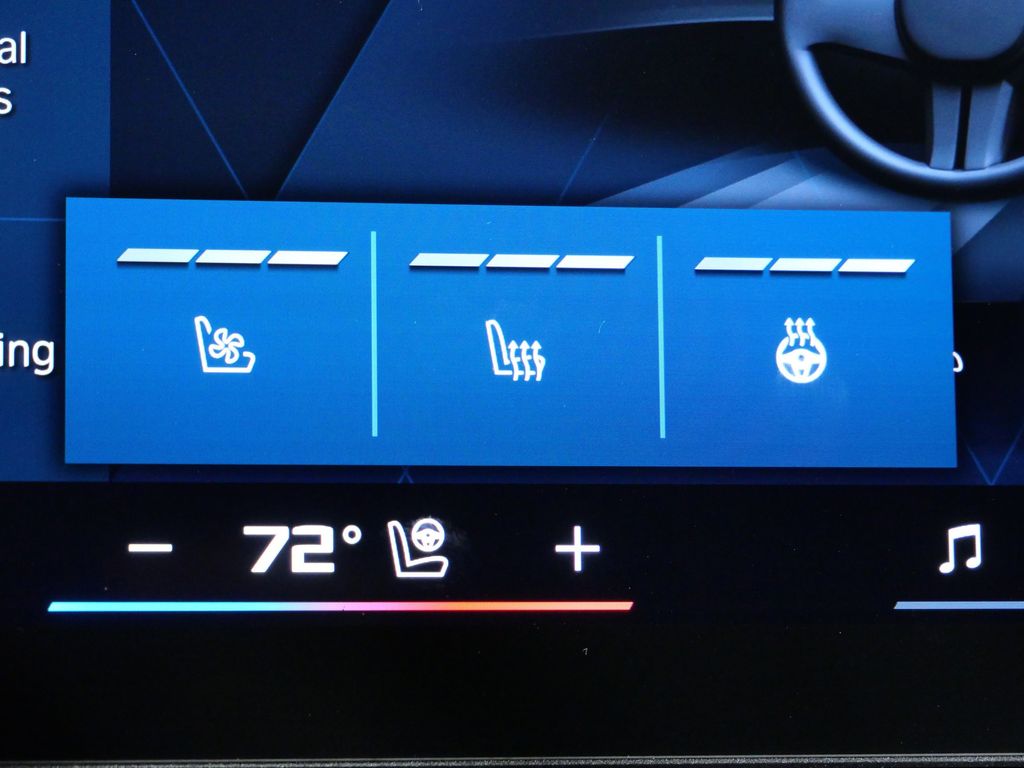 Thumbnail: 2026 BMW M5 - 46