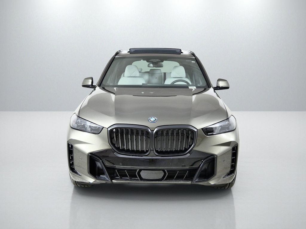 Thumbnail: 2026 BMW X5 - 2