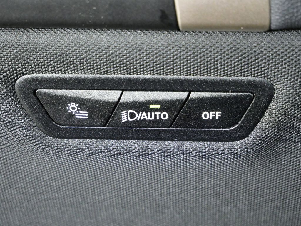 Thumbnail: 2026 BMW iX - 38