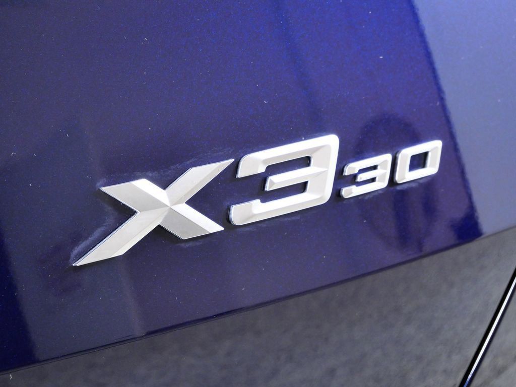 Thumbnail: 2026 BMW X3 - 14