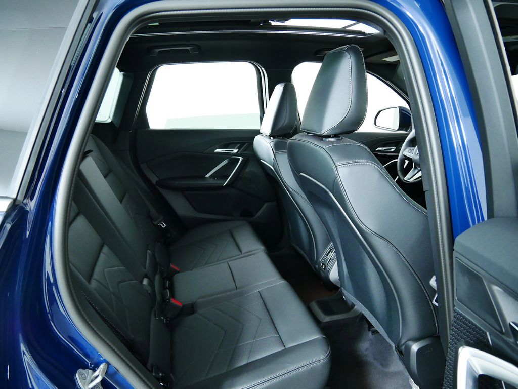 Thumbnail: 2026 BMW X1 - 22