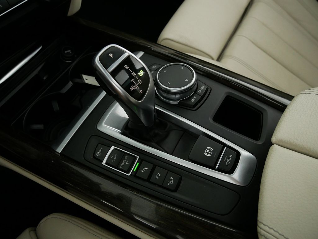 2016 BMW X5 xDrive35i 48