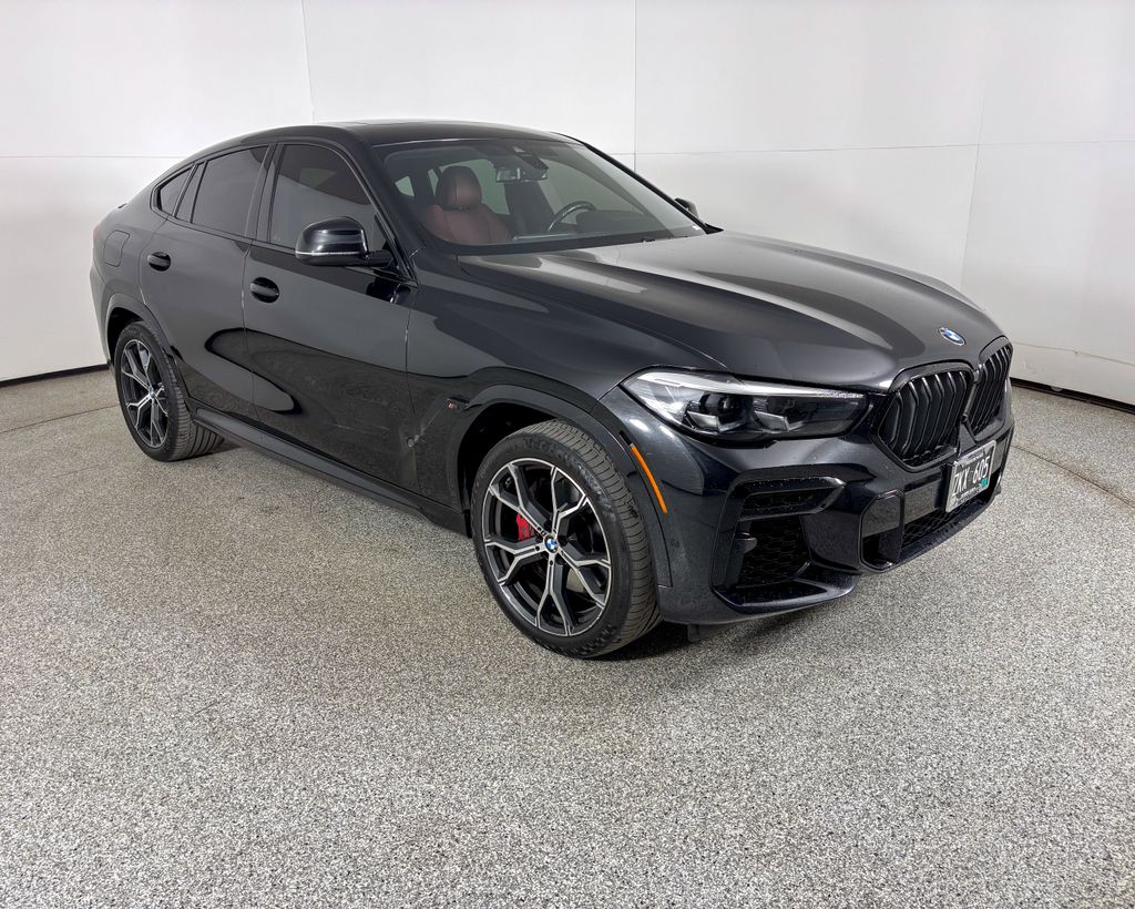 Thumbnail: 2022 BMW X6 - 4