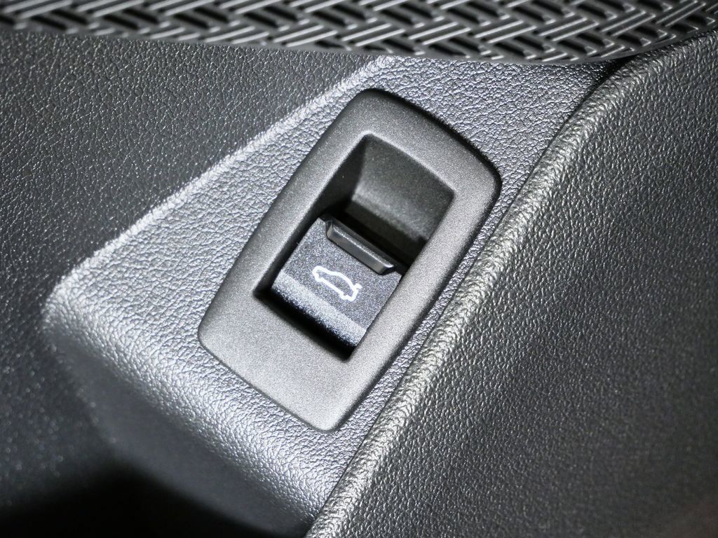 Thumbnail: 2026 BMW X1 - 37