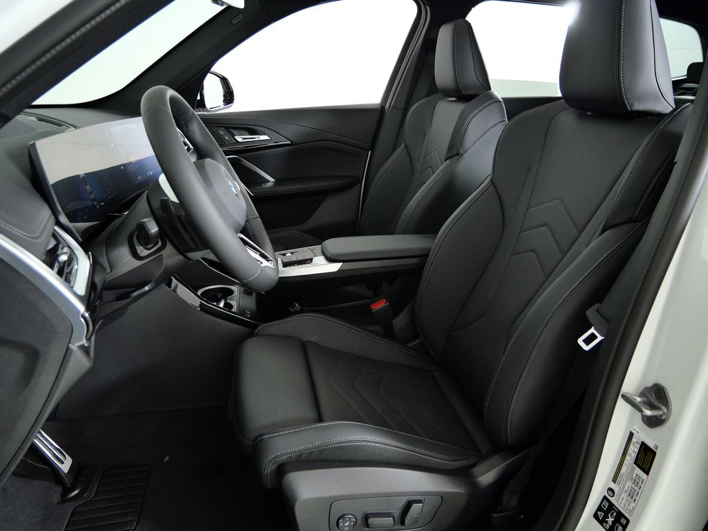 Thumbnail: 2026 BMW X1 - 33