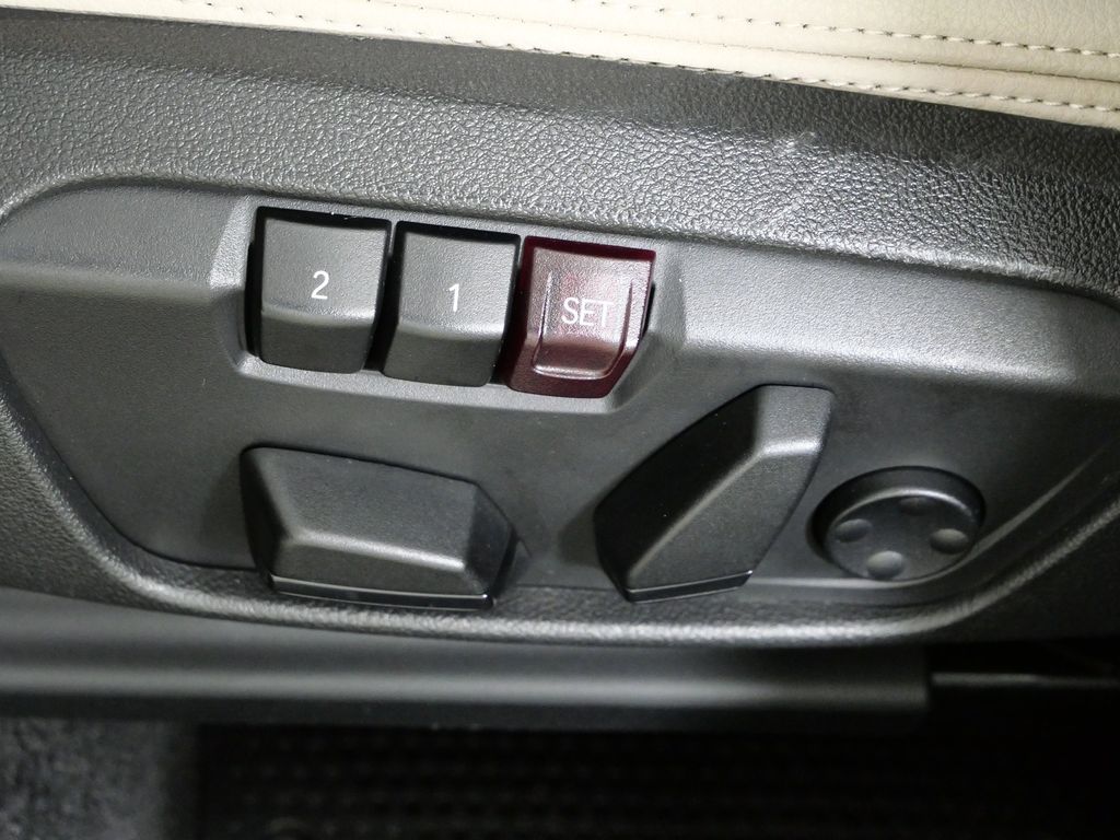 Thumbnail: 2022 BMW X1 - 38