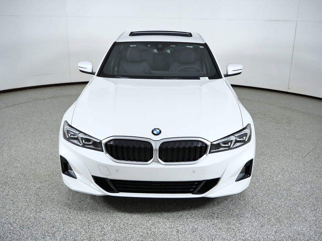 Thumbnail: 2026 BMW 3 Series - 18
