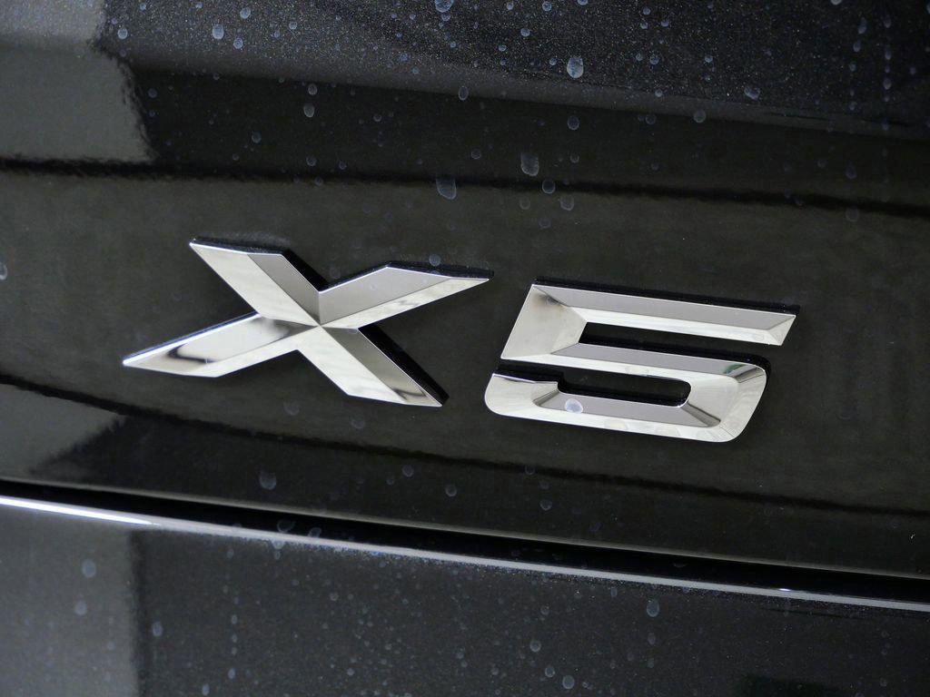 Thumbnail: 2026 BMW X5 - 14