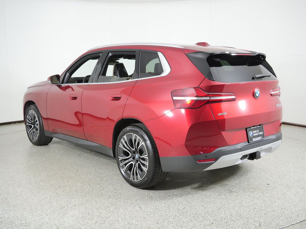 Thumbnail: 2025 BMW X3 - 16