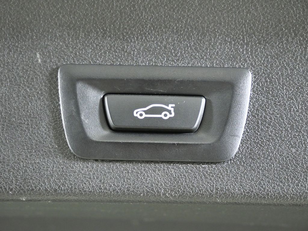 Thumbnail: 2019 BMW X3 - 29