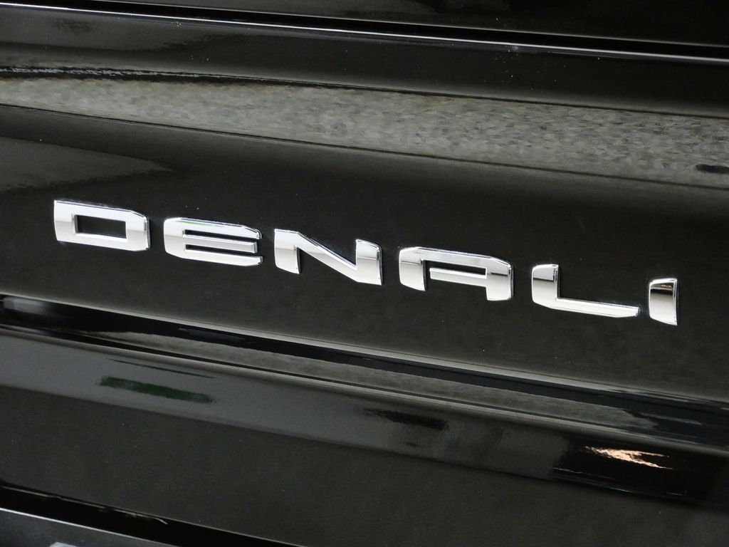 Thumbnail: 2022 GMC Sierra 2500 - 13