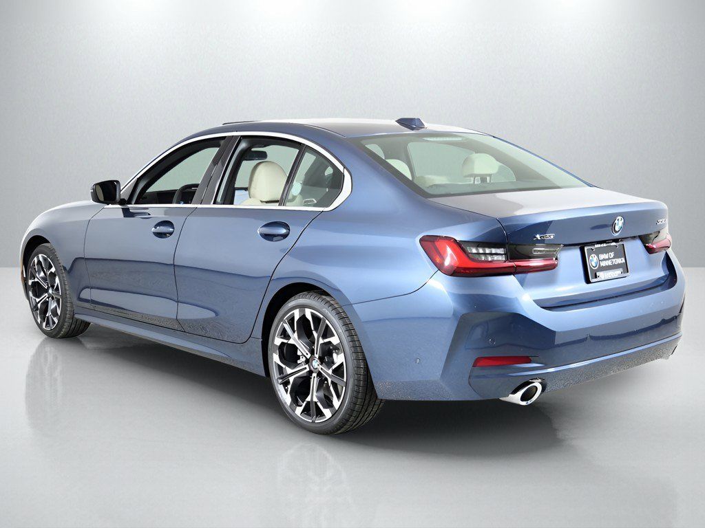 Thumbnail: 2026 BMW 3 Series - 15