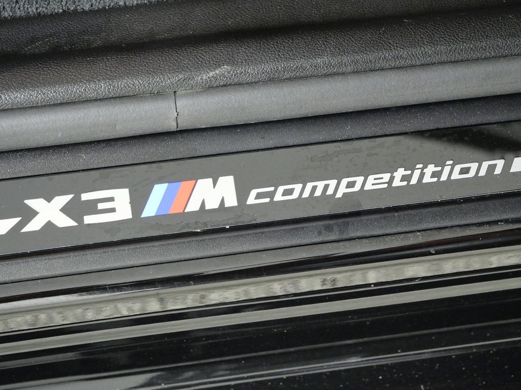 Thumbnail: 2023 BMW X3 - 24