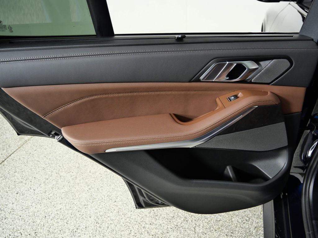 Thumbnail: 2026 BMW X5 - 33