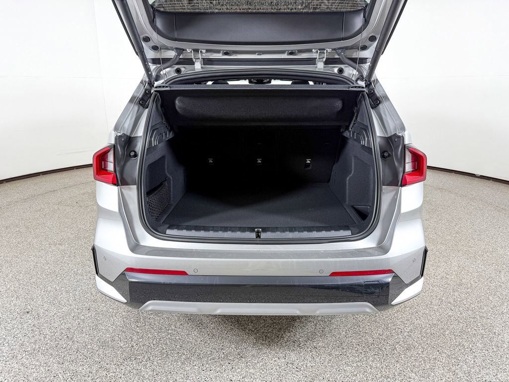 Thumbnail: 2025 BMW X1 - 18