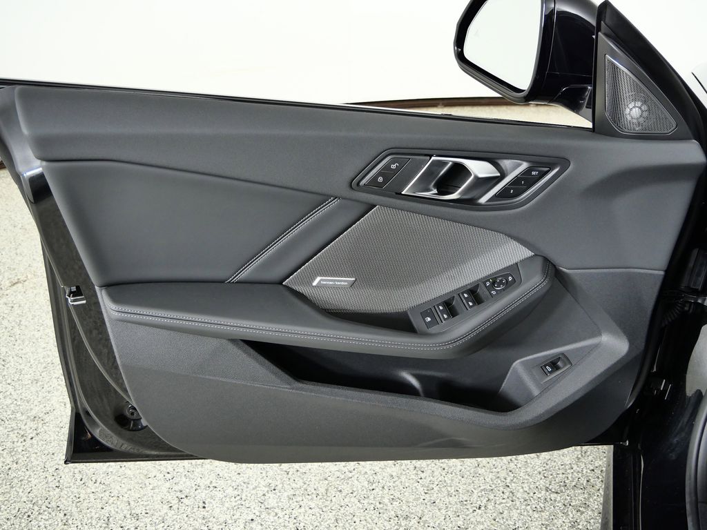 Thumbnail: 2026 BMW 2 Series - 31