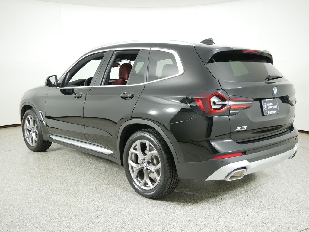 Thumbnail: 2022 BMW X3 - 16