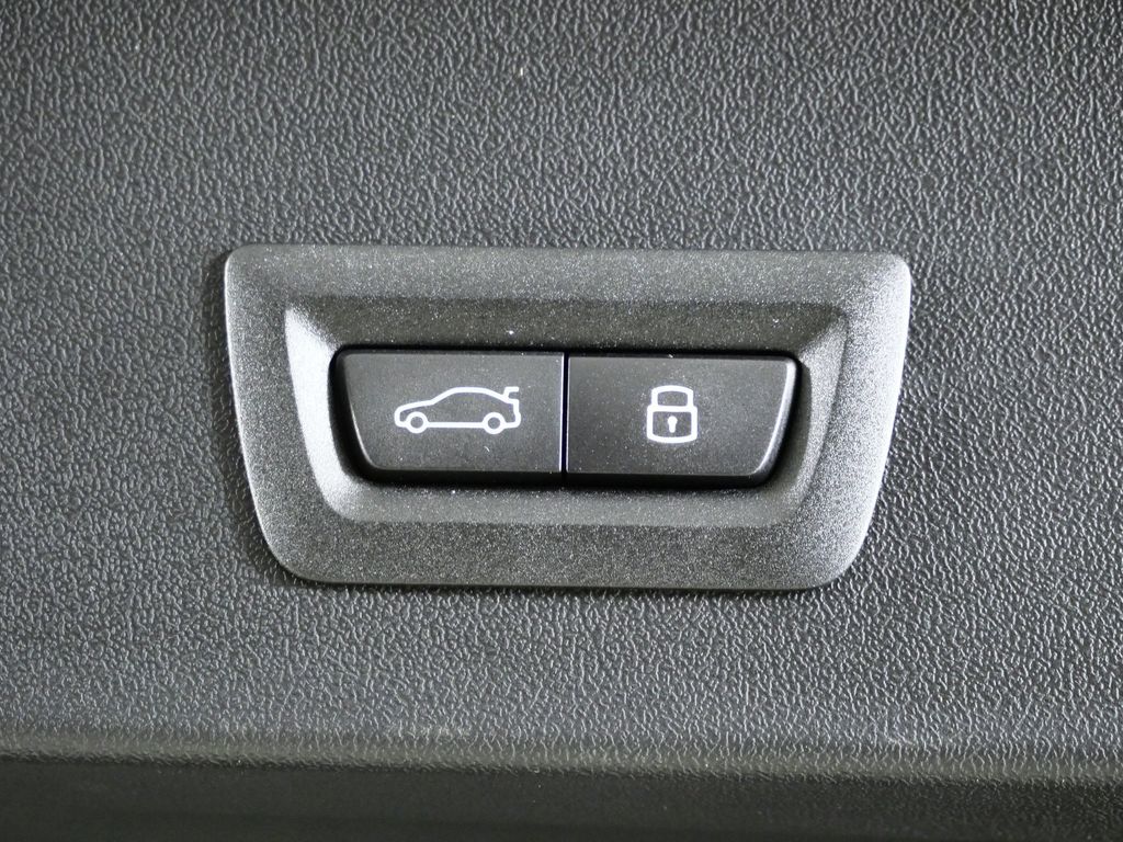 Thumbnail: 2026 BMW X3 - 28