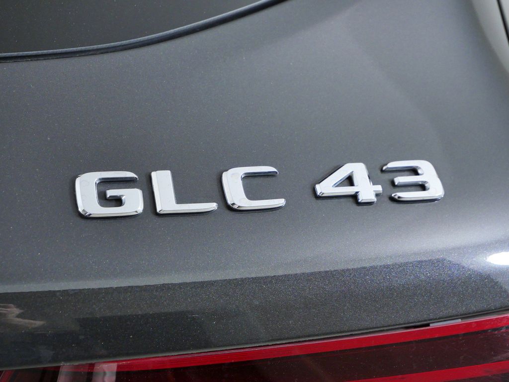 Thumbnail: 2021 Mercedes-Benz GLC - 11