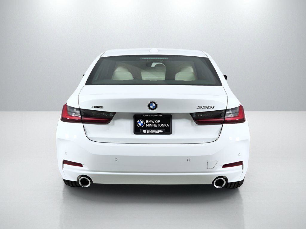 Thumbnail: 2026 BMW 3 Series - 11