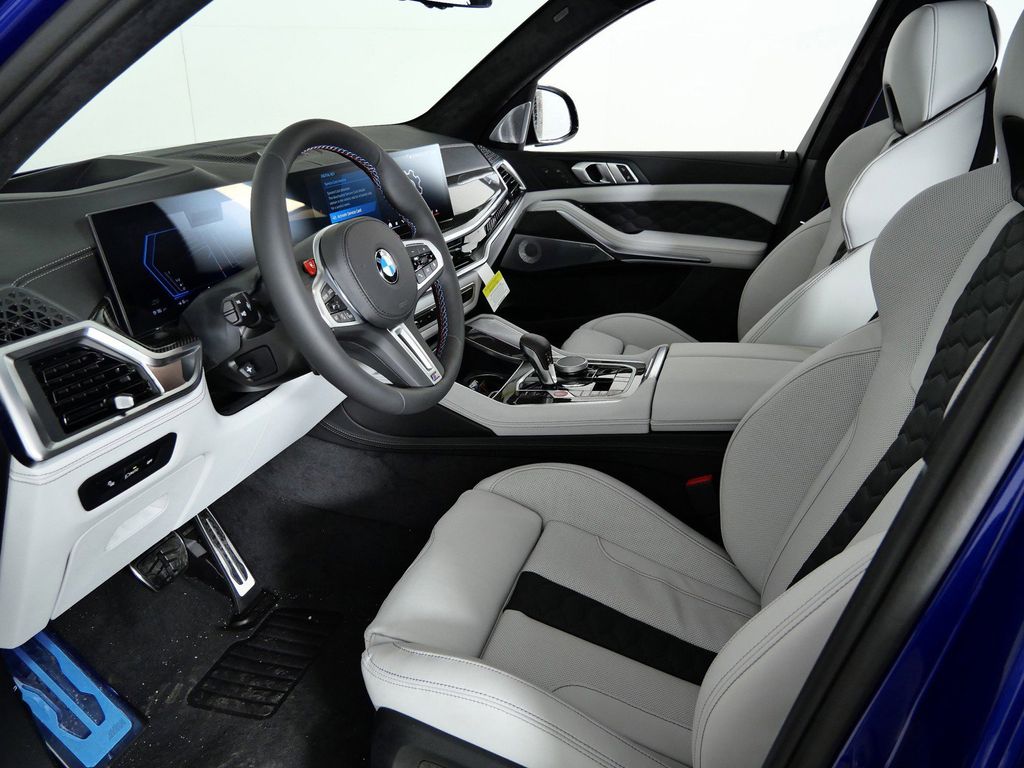 Thumbnail: 2026 BMW X5 - 35