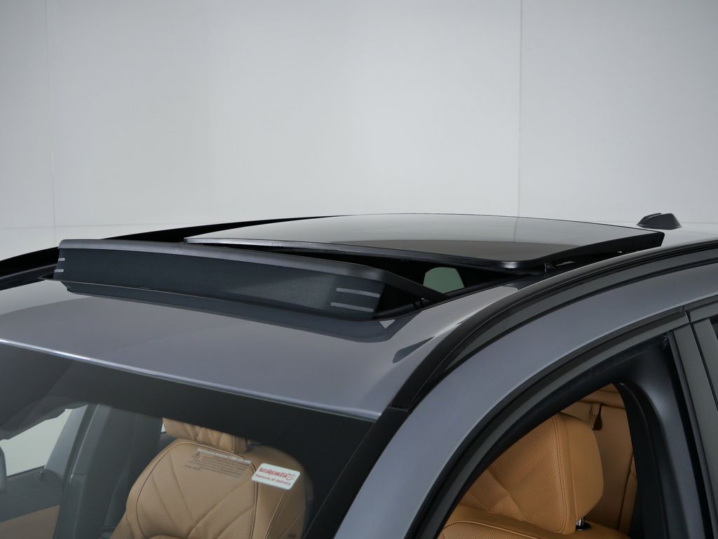 Thumbnail: 2026 BMW X5 - 18