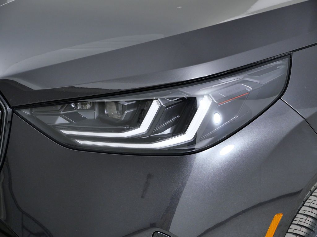 Thumbnail: 2026 BMW X3 - 3